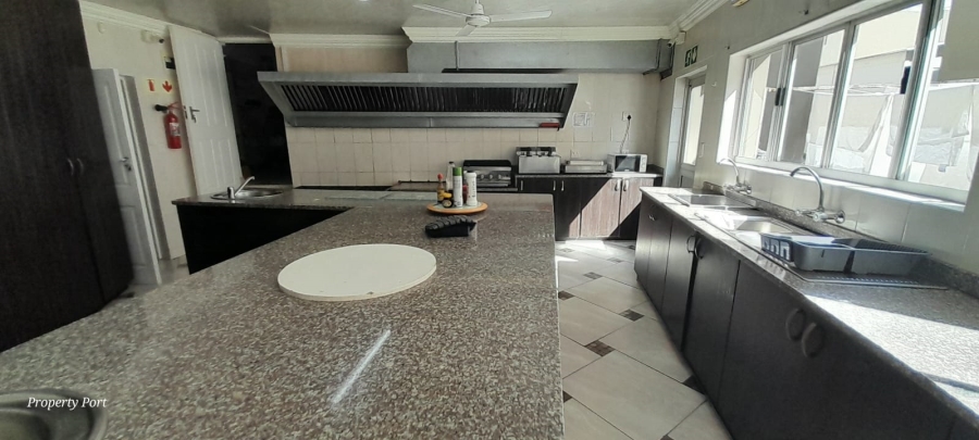 14 Bedroom Property for Sale in St Michaels On Sea KwaZulu-Natal