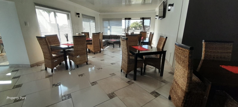 14 Bedroom Property for Sale in St Michaels On Sea KwaZulu-Natal