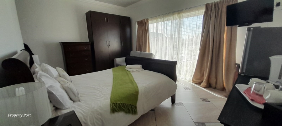 14 Bedroom Property for Sale in St Michaels On Sea KwaZulu-Natal