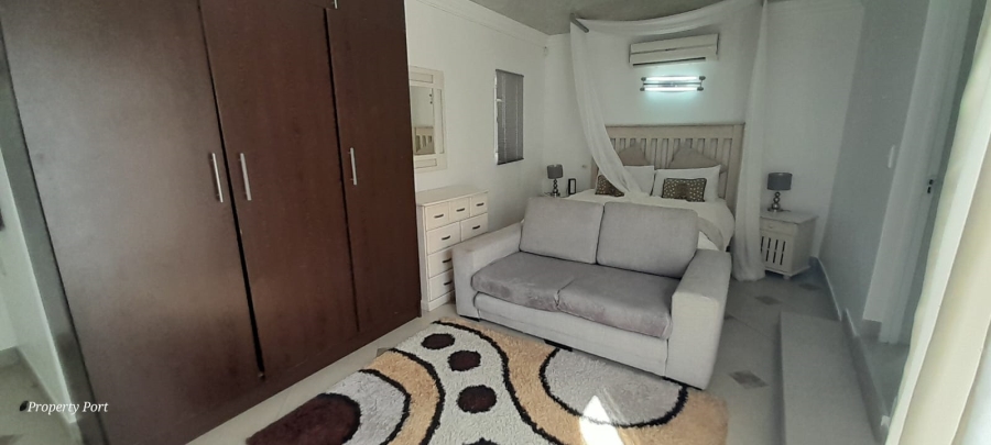14 Bedroom Property for Sale in St Michaels On Sea KwaZulu-Natal