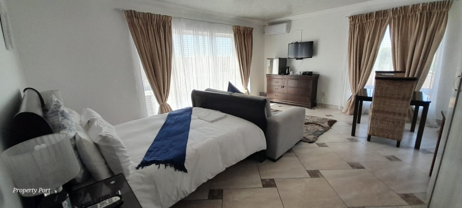 14 Bedroom Property for Sale in St Michaels On Sea KwaZulu-Natal