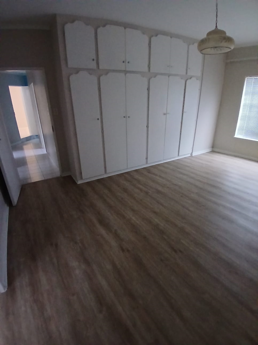 3 Bedroom Property for Sale in Aviary Hill KwaZulu-Natal