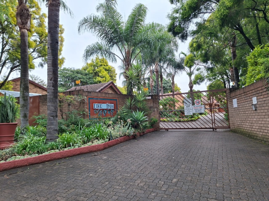 3 Bedroom Property for Sale in Aviary Hill KwaZulu-Natal