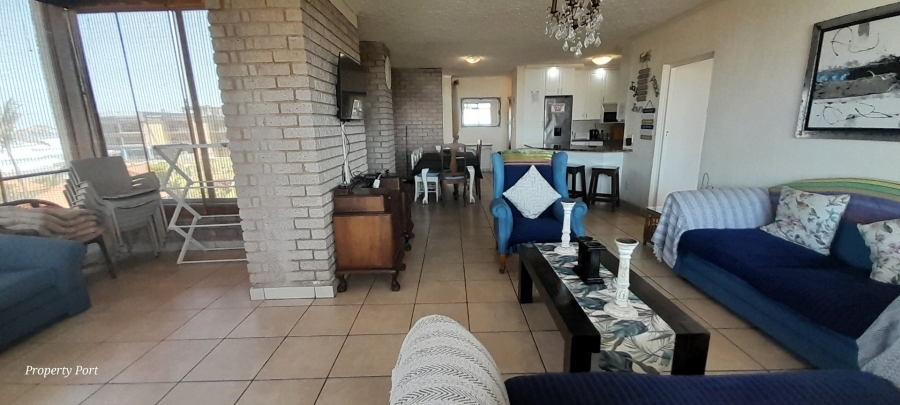 3 Bedroom Property for Sale in Uvongo KwaZulu-Natal
