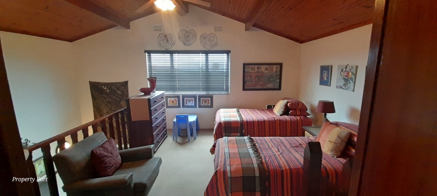 3 Bedroom Property for Sale in Uvongo KwaZulu-Natal