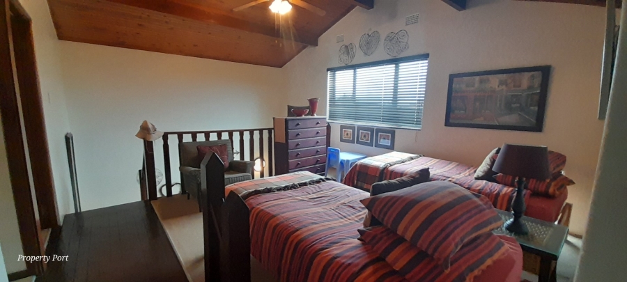 3 Bedroom Property for Sale in Uvongo KwaZulu-Natal