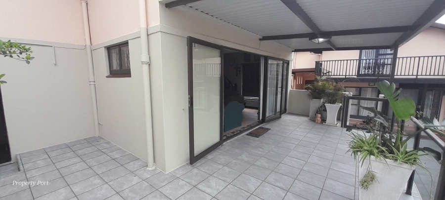 3 Bedroom Property for Sale in Uvongo KwaZulu-Natal