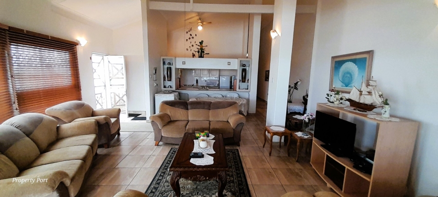 3 Bedroom Property for Sale in Uvongo KwaZulu-Natal