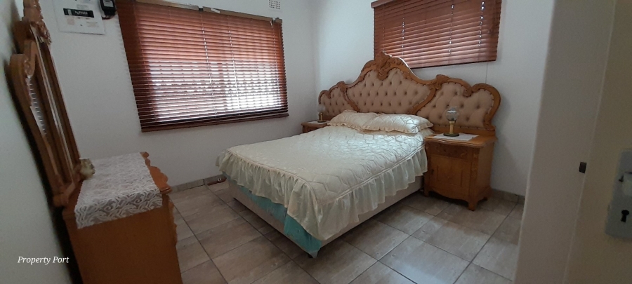 3 Bedroom Property for Sale in Uvongo KwaZulu-Natal