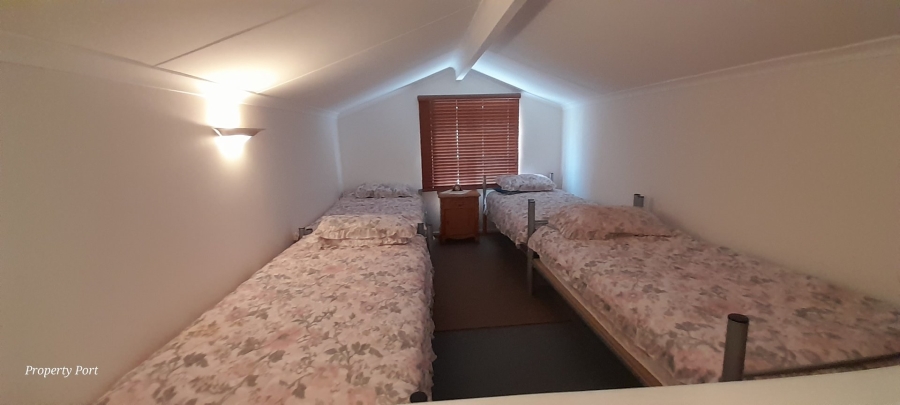 3 Bedroom Property for Sale in Uvongo KwaZulu-Natal