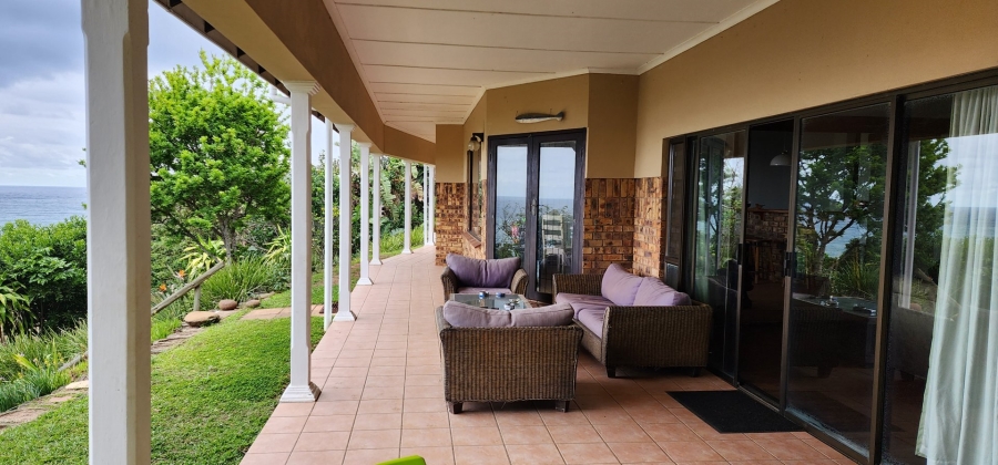 4 Bedroom Property for Sale in Umtentweni KwaZulu-Natal
