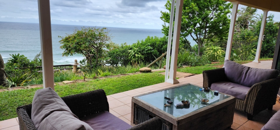 4 Bedroom Property for Sale in Umtentweni KwaZulu-Natal