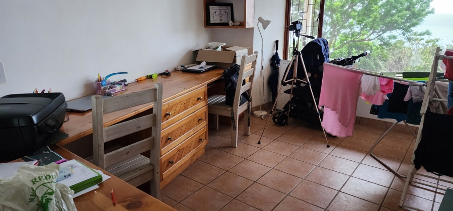 4 Bedroom Property for Sale in Umtentweni KwaZulu-Natal