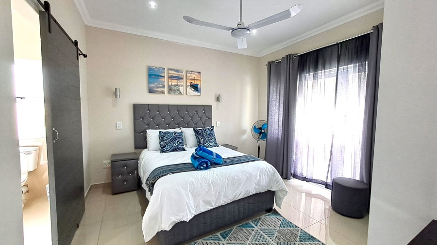 6 Bedroom Property for Sale in Port Edward KwaZulu-Natal