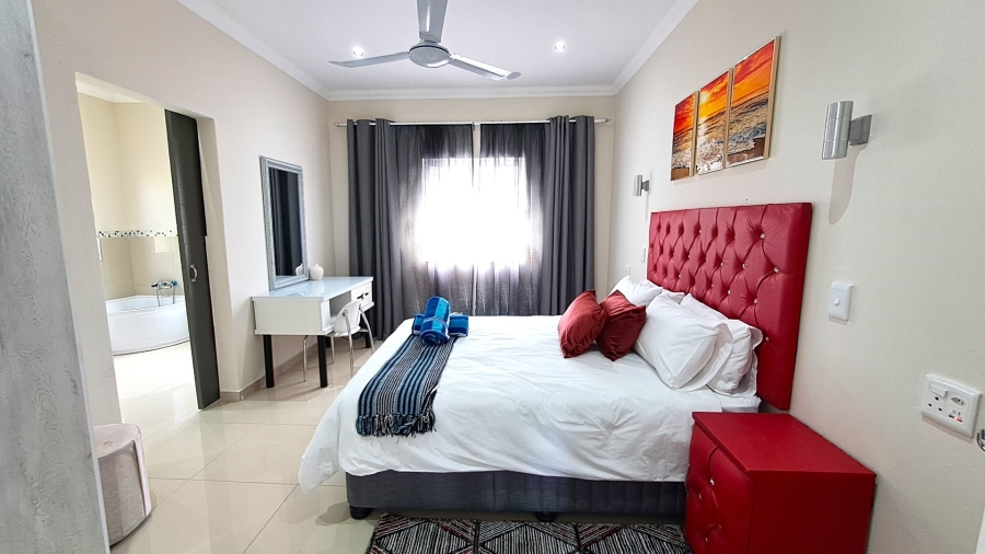 6 Bedroom Property for Sale in Port Edward KwaZulu-Natal