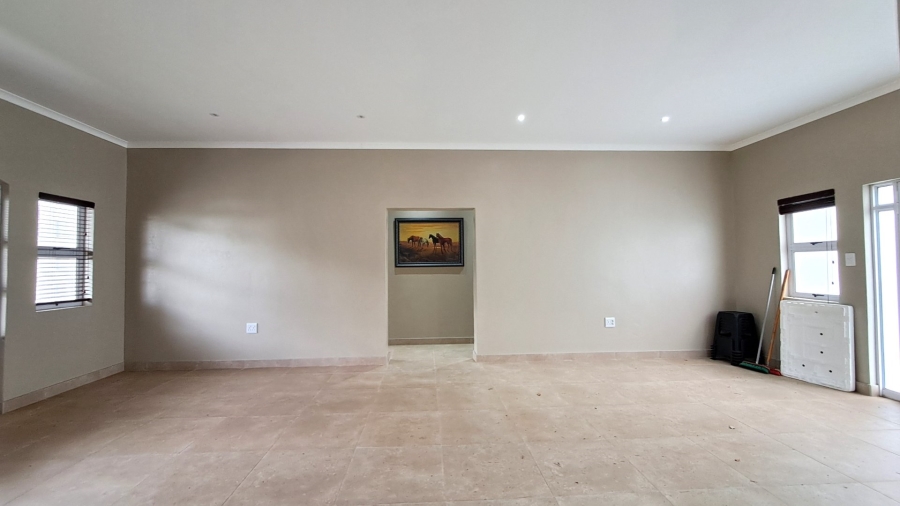 3 Bedroom Property for Sale in Port Edward KwaZulu-Natal