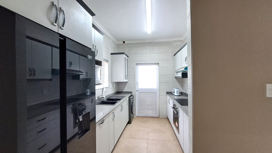 3 Bedroom Property for Sale in Port Edward KwaZulu-Natal