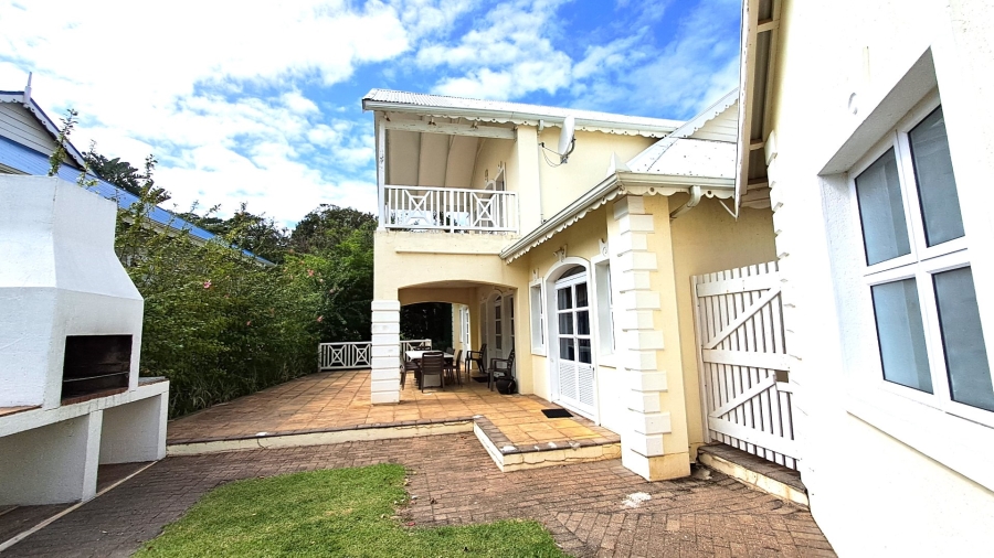4 Bedroom Property for Sale in Port Edward KwaZulu-Natal