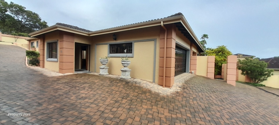 3 Bedroom Property for Sale in Uvongo KwaZulu-Natal