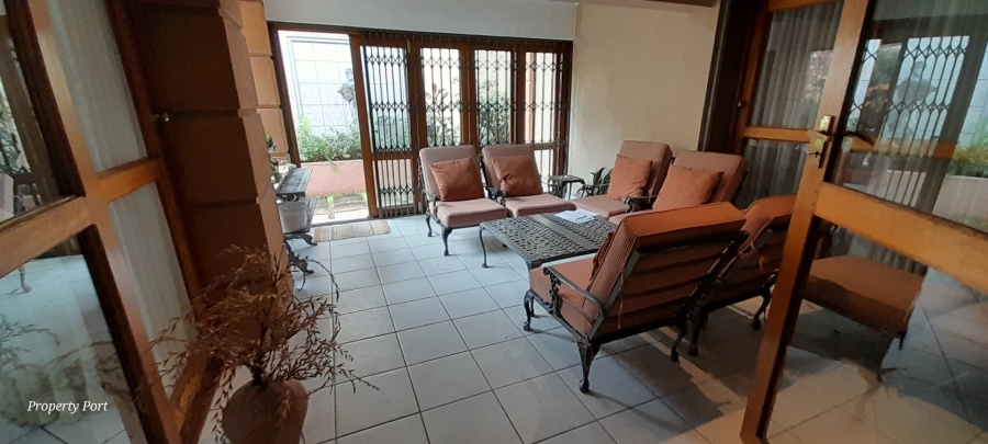 3 Bedroom Property for Sale in Uvongo KwaZulu-Natal