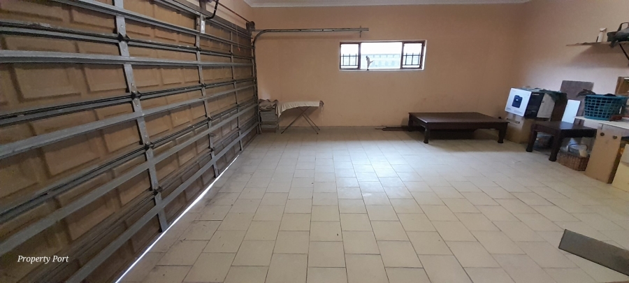 3 Bedroom Property for Sale in Uvongo KwaZulu-Natal