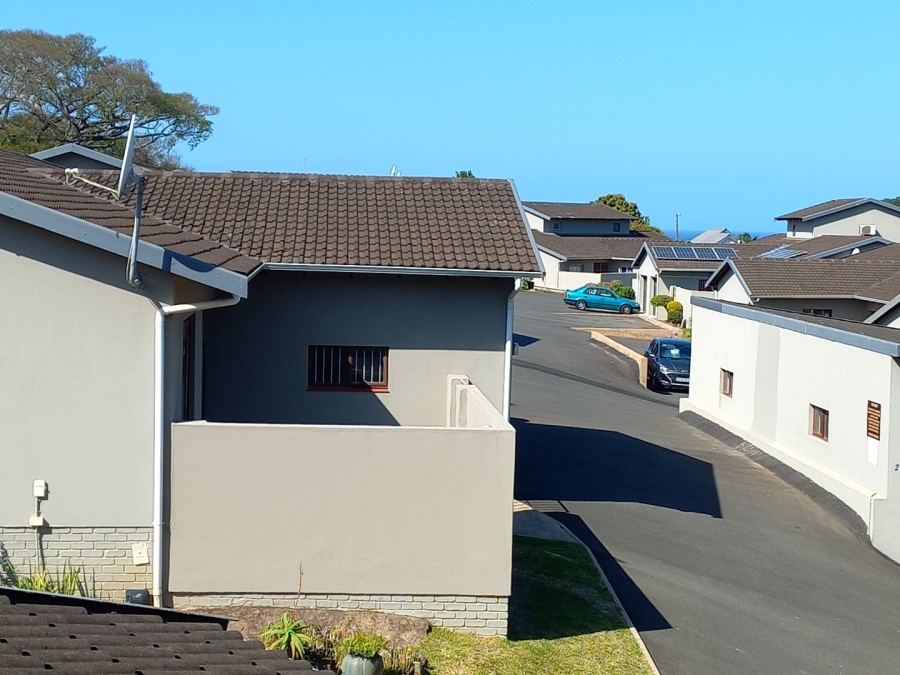 2 Bedroom Property for Sale in Umtentweni KwaZulu-Natal