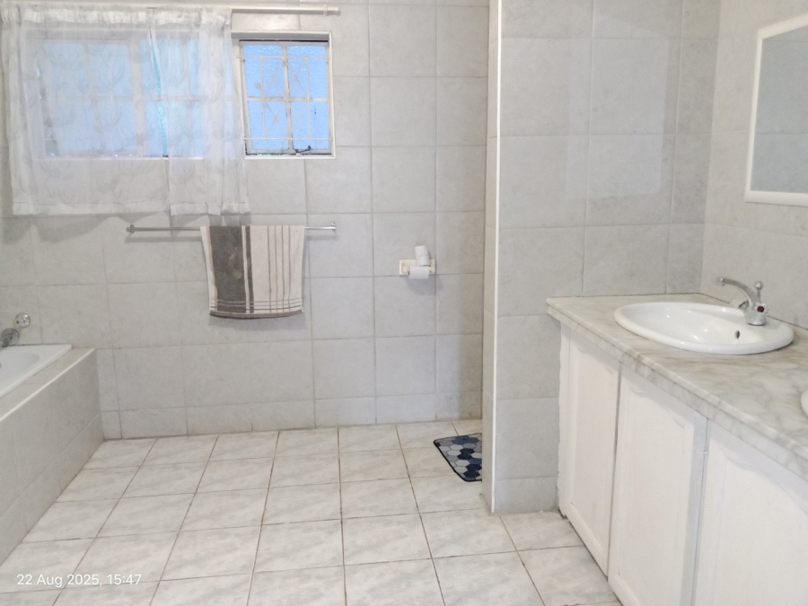 4 Bedroom Property for Sale in Blackridge KwaZulu-Natal