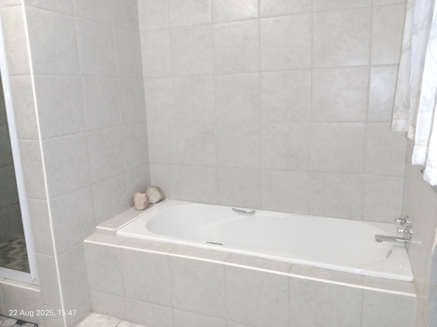 4 Bedroom Property for Sale in Blackridge KwaZulu-Natal