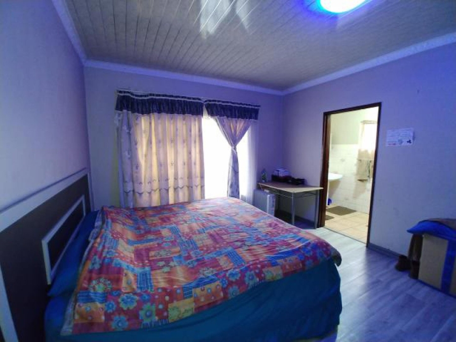 3 Bedroom Property for Sale in Lennoxton KwaZulu-Natal