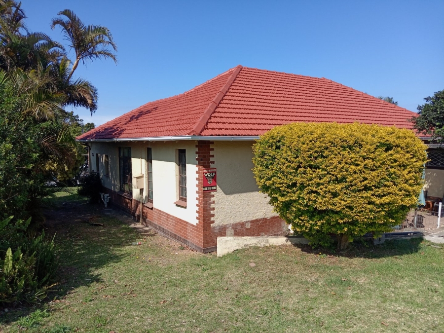 4 Bedroom Property for Sale in Manaba Beach KwaZulu-Natal