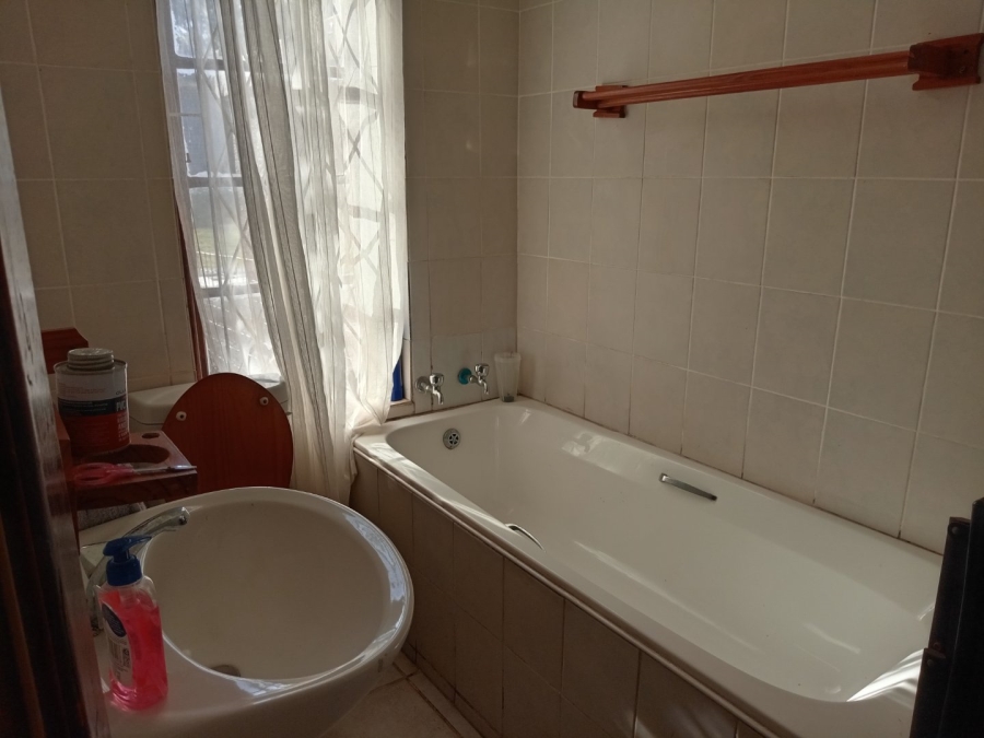 4 Bedroom Property for Sale in Manaba Beach KwaZulu-Natal