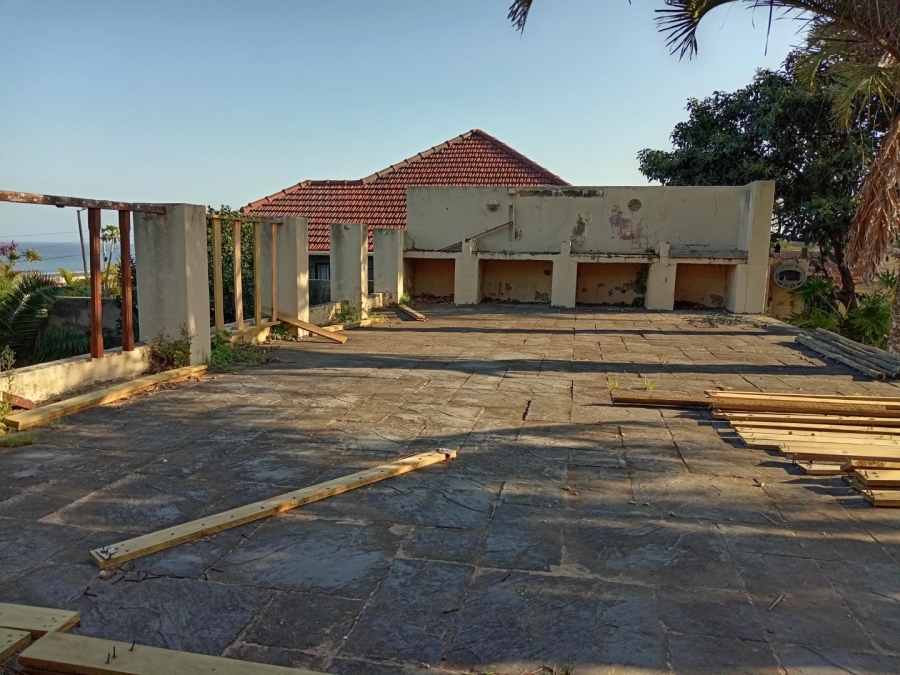 4 Bedroom Property for Sale in Manaba Beach KwaZulu-Natal