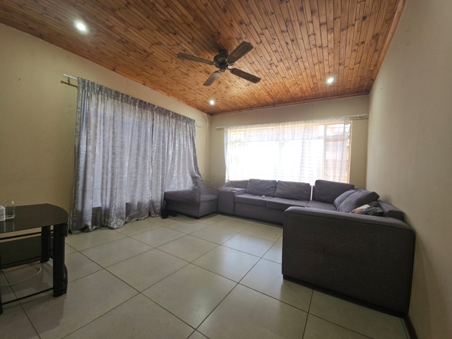 4 Bedroom Property for Sale in Pioneer Park KwaZulu-Natal