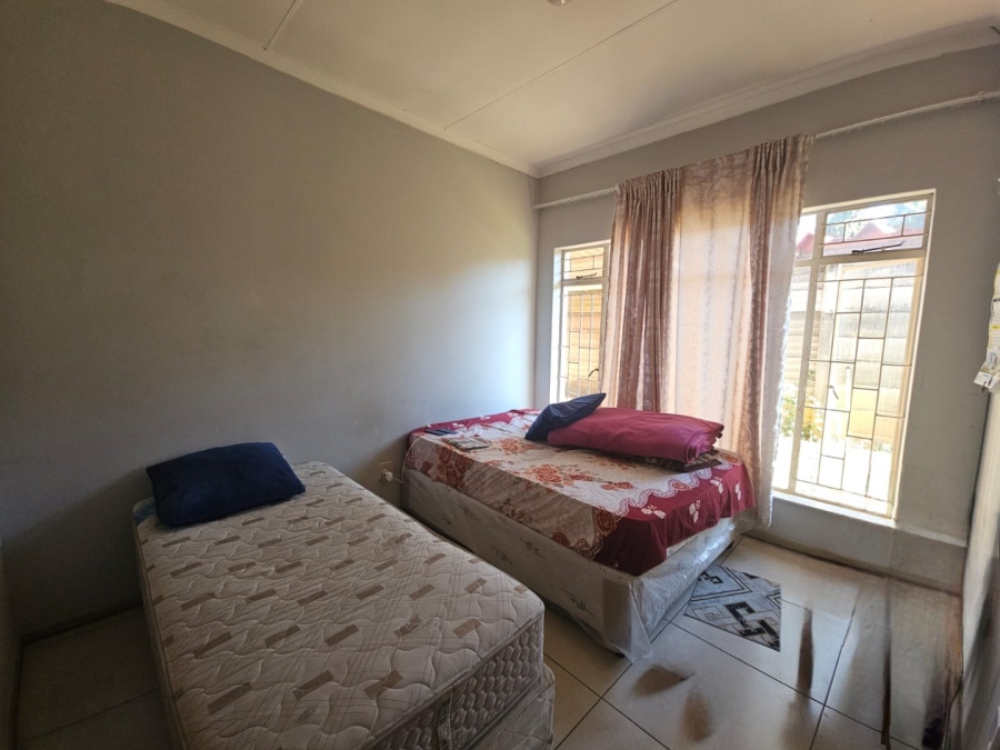 4 Bedroom Property for Sale in Pioneer Park KwaZulu-Natal