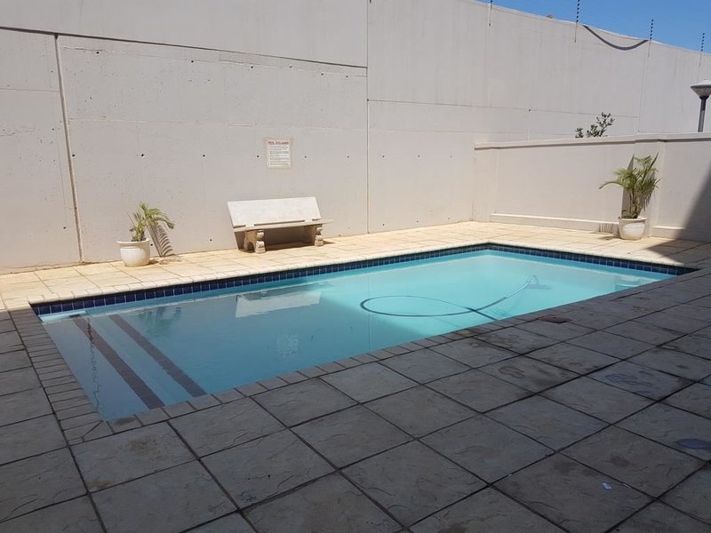 To Let 1 Bedroom Property for Rent in Umhlanga KwaZulu-Natal