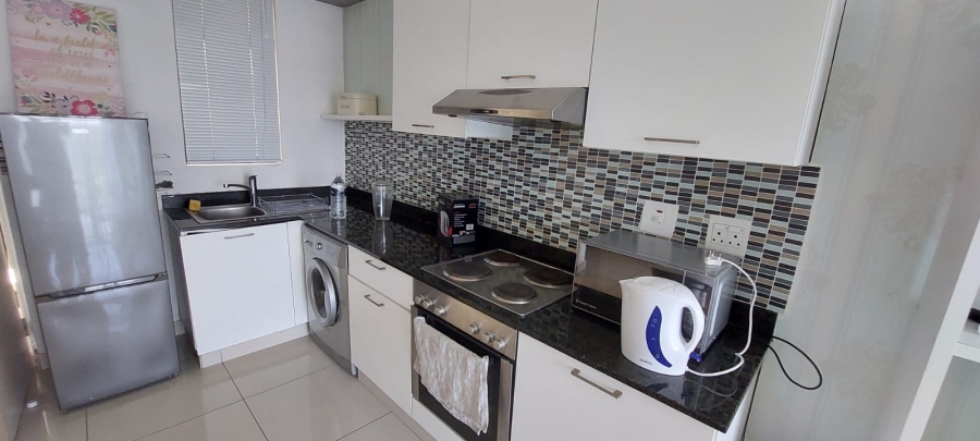 To Let 1 Bedroom Property for Rent in Umhlanga KwaZulu-Natal