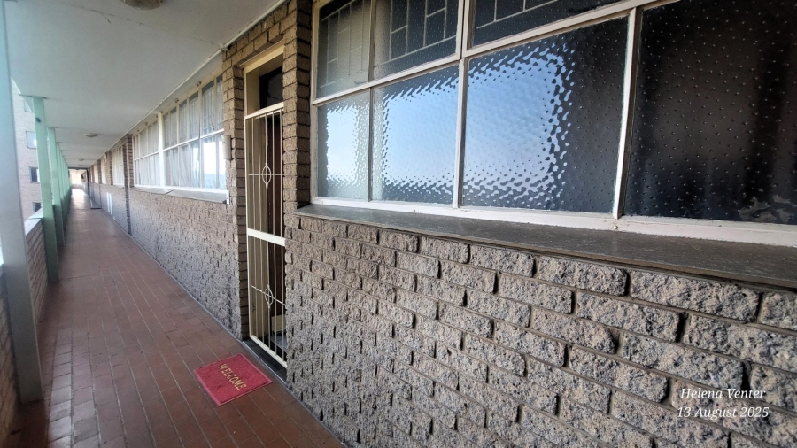 2 Bedroom Property for Sale in Pioneer Park KwaZulu-Natal
