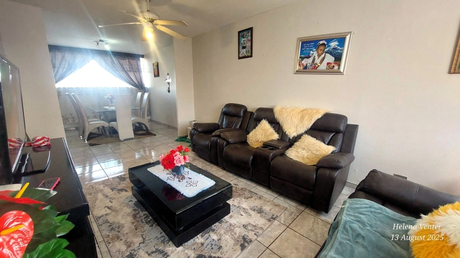 2 Bedroom Property for Sale in Pioneer Park KwaZulu-Natal