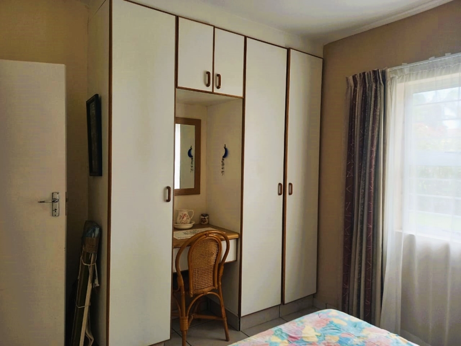3 Bedroom Property for Sale in Uvongo KwaZulu-Natal
