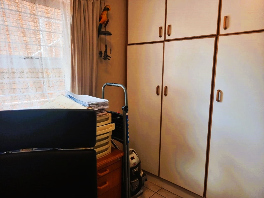 3 Bedroom Property for Sale in Uvongo KwaZulu-Natal