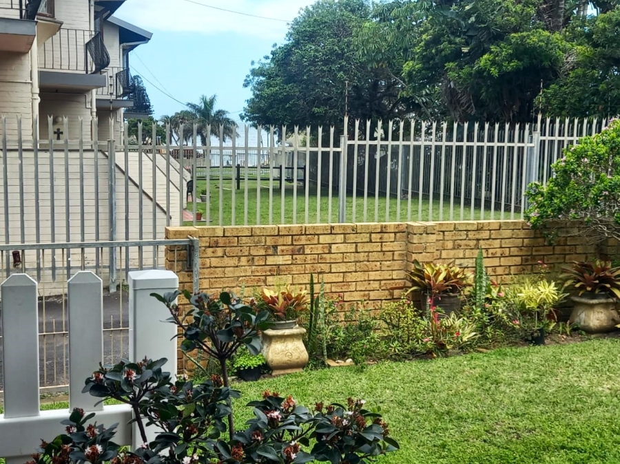 3 Bedroom Property for Sale in Uvongo KwaZulu-Natal