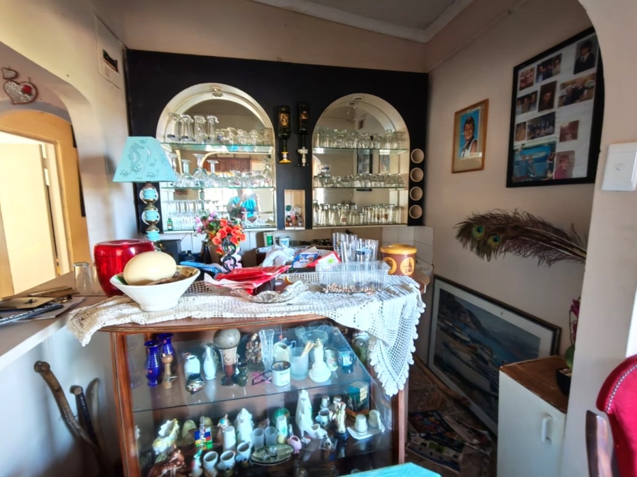 6 Bedroom Property for Sale in Catalina Bay KwaZulu-Natal