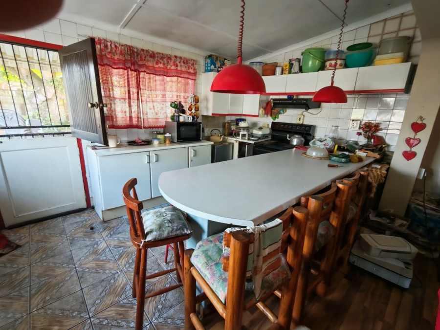 6 Bedroom Property for Sale in Catalina Bay KwaZulu-Natal