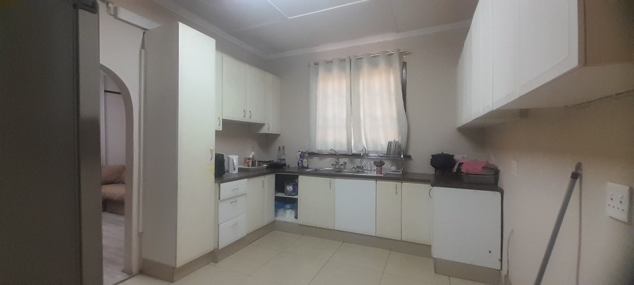  Bedroom Property for Sale in Northdene KwaZulu-Natal