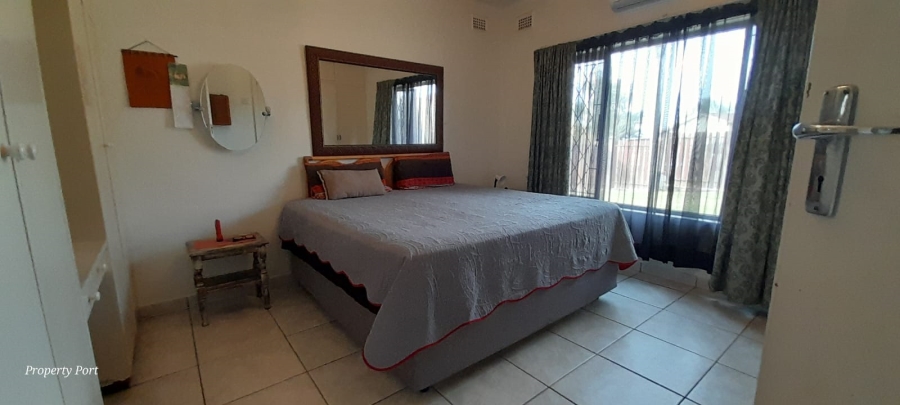 4 Bedroom Property for Sale in Southport KwaZulu-Natal