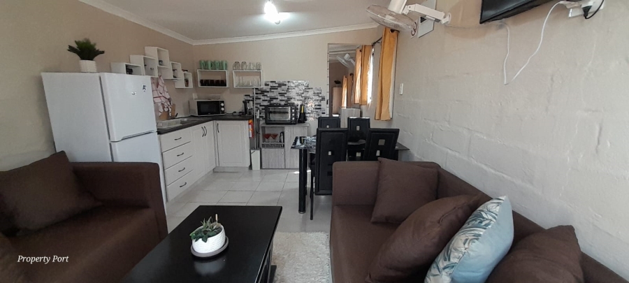 4 Bedroom Property for Sale in Southport KwaZulu-Natal