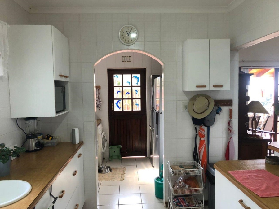 3 Bedroom Property for Sale in Umtentweni KwaZulu-Natal