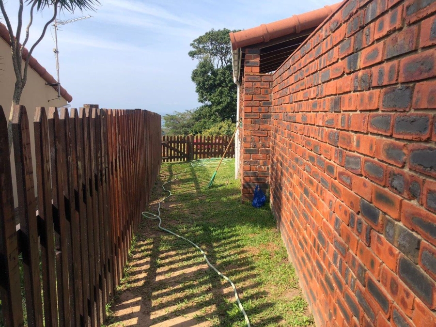 3 Bedroom Property for Sale in Umtentweni KwaZulu-Natal