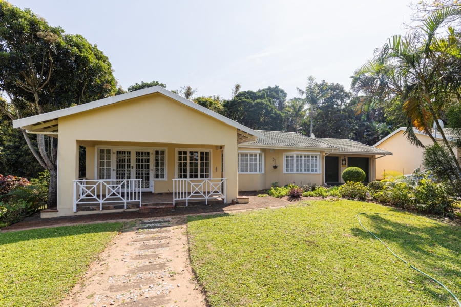3 Bedroom Property for Sale in Umtentweni KwaZulu-Natal