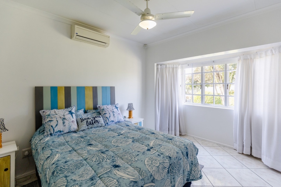 3 Bedroom Property for Sale in Umtentweni KwaZulu-Natal